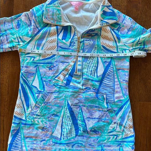 Lilly Pulitzer women’s half zip long sleeve aboat time print shirt size XS - Picture 5 of 8